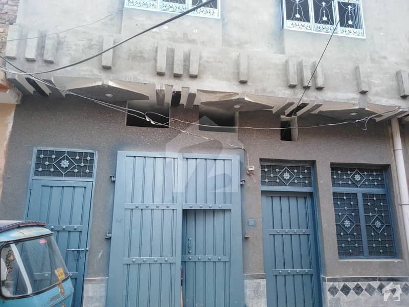 مدینہ کالونی پشاور میں 5 کمروں کا 3 مرلہ مکان 45 لاکھ میں برائے فروخت۔