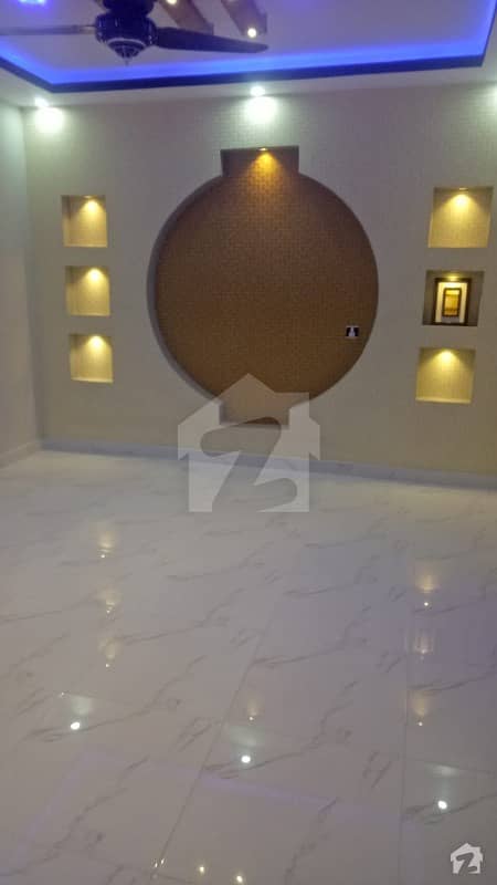 Dha Defence Phase VII 2 Bedroom First Floor Pair Front Entrance Flat For Sale Bungalow Facing