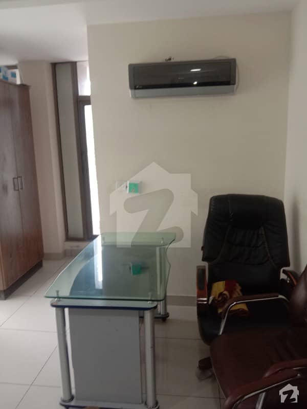 1 bed flat with AC and gizer