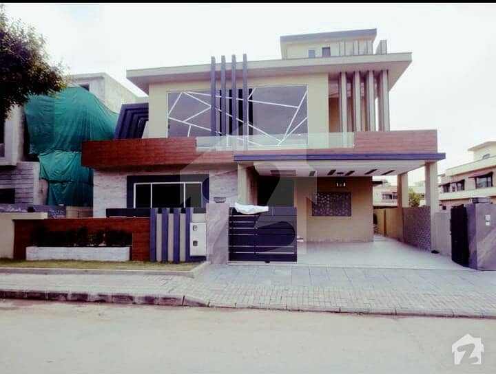 1 Kanal Beautiful House For Sale In Bahria Town Phase 4