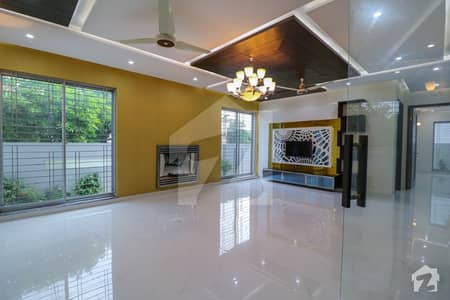 Mazhar Munir Designed 1 Kanal Bungalow For Sale Near Park Mazhar Munir Designed 1 Kanal Bungalow For Sale Near Park