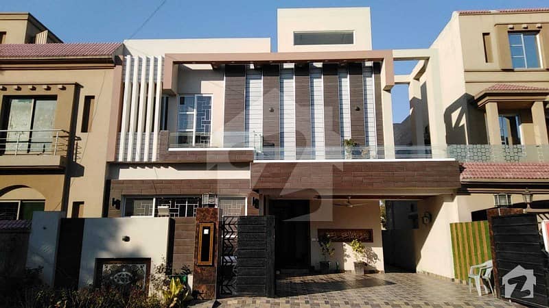 10 Marla House For Sale In Jasmine Block Sector C Bahria Town Lahore