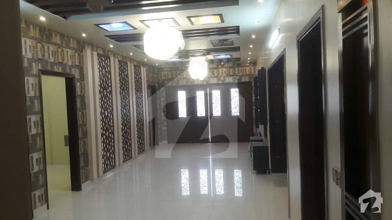 عامل کالونی کراچی میں 4 کمروں کا 9 مرلہ فلیٹ 3.8 کروڑ میں برائے فروخت۔