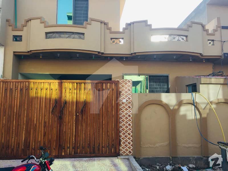Good Condition 5 Marla Single Storey House For Sale