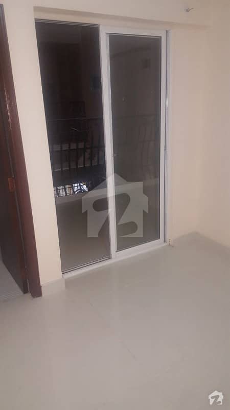 2 Bedrooms Apartment For Sale In Gulf Way Towers Teen Talwar Clifton Karachi