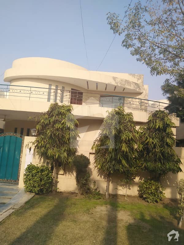 Dha Eme One Kanal F Block Upper Portion For Rent
