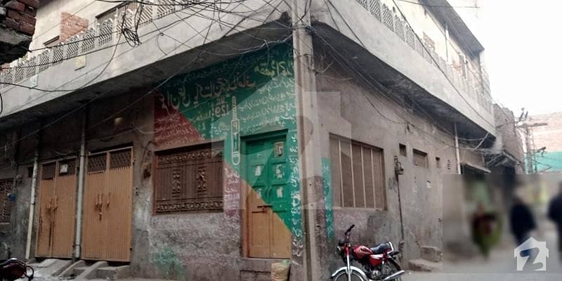 بھوگیوال روڈ لاہور میں 3 کمروں کا 3 مرلہ مکان 17 ہزار میں کرایہ پر دستیاب ہے۔