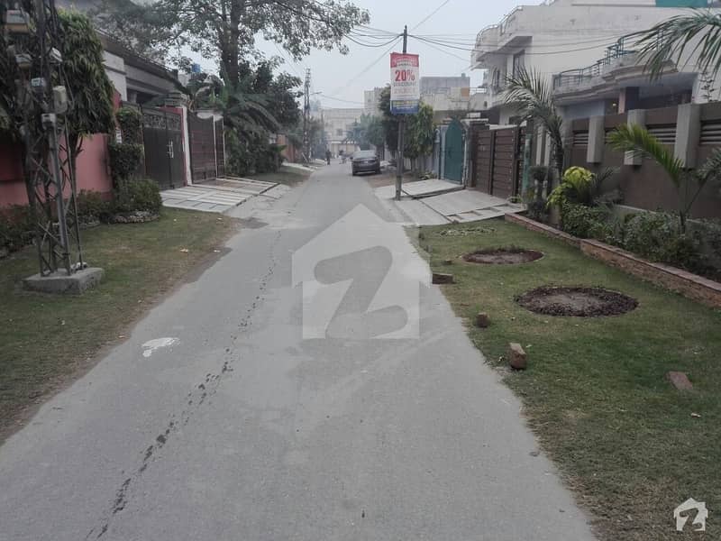 House Is Available For Sale Marghzar Officers Colony, Lahore ID21230541