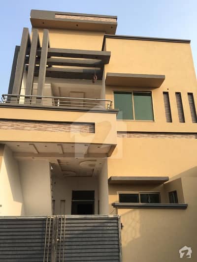 1 KANAL HOUSE FOR SALE ON HOT LOCATION LOWEST PRICE PLAM VILLAS OPP SOZO WATER PARK