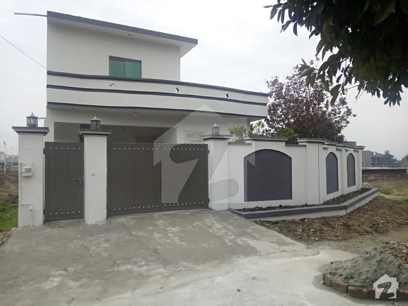 1 Kanal Farm House Availabale For Sale At Top Location At Very Reasonable Rate