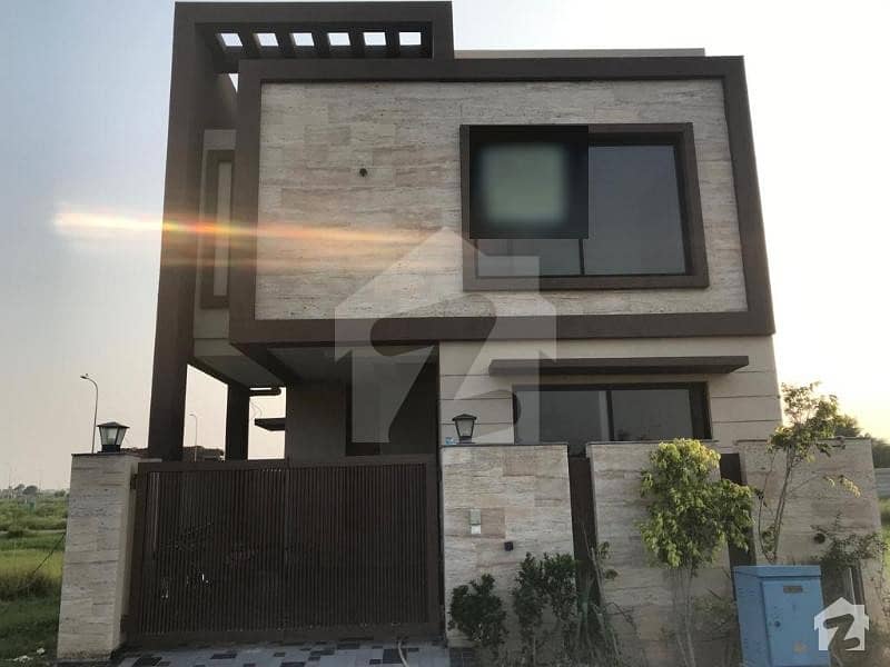 Unity Estates Presenting A Brand New Super Hot House At Good Location