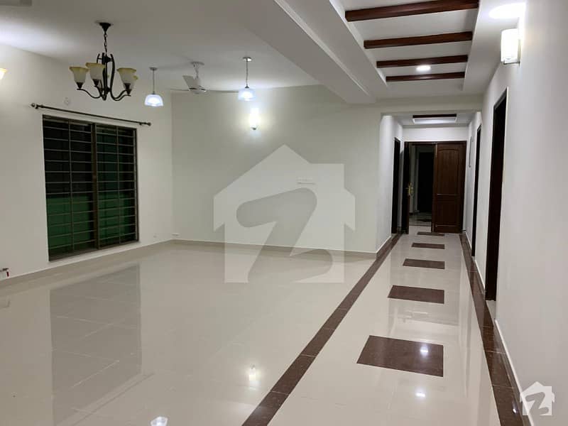 Brand New Luxury 10 Marla Apartments For Rent In Askari 11 Sector B Lahore