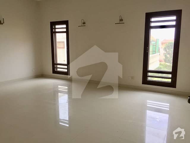 1000 Sq Yards 4 Year Old Triple Unit Bungalow 9 Beds With Baths Basement And Pool For Rent Dha Phase 8 Saba Avenue Ideal For Chines