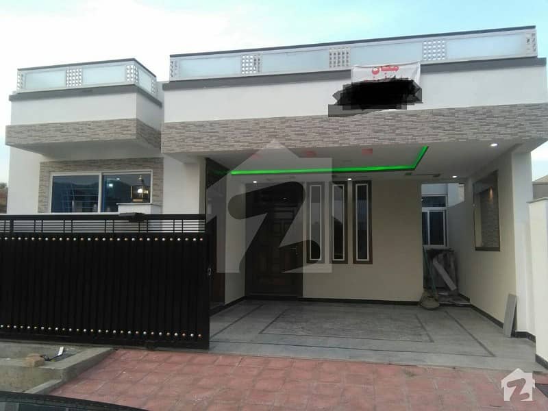 8 Marla Brand New Single Storey House For Sale