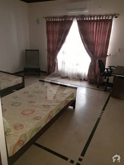 1 Kanal Fully Furnished Portion For Rent