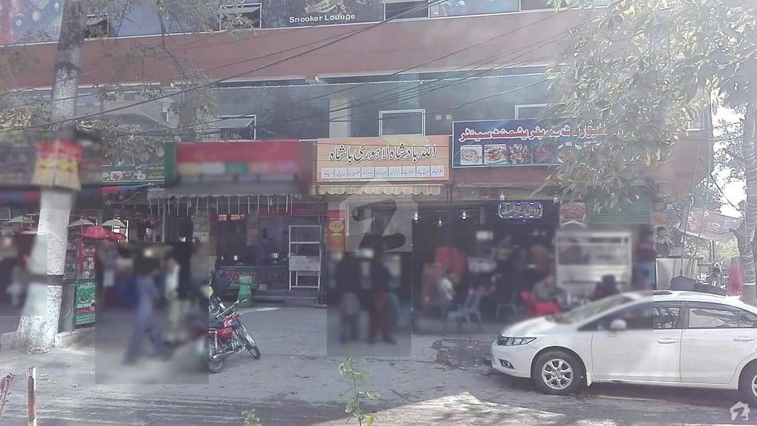 کمرشل مارکیٹ راولپنڈی میں 13 مرلہ عمارت 25 کروڑ میں برائے فروخت۔