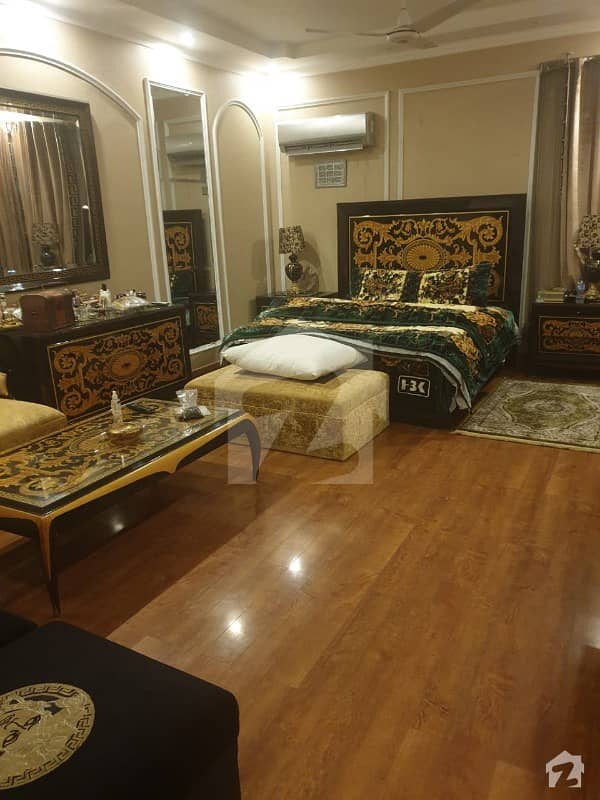 ڈی ایچ اے فیز 1 ڈیفنس (ڈی ایچ اے) لاہور میں 5 کمروں کا 2 کنال مکان 8 کروڑ میں برائے فروخت۔