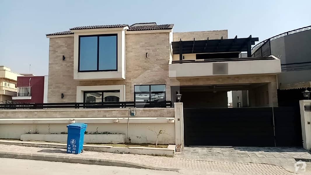 24 Marla Furnished Triple Story Park Face House With Full Basement Is Available For Sale