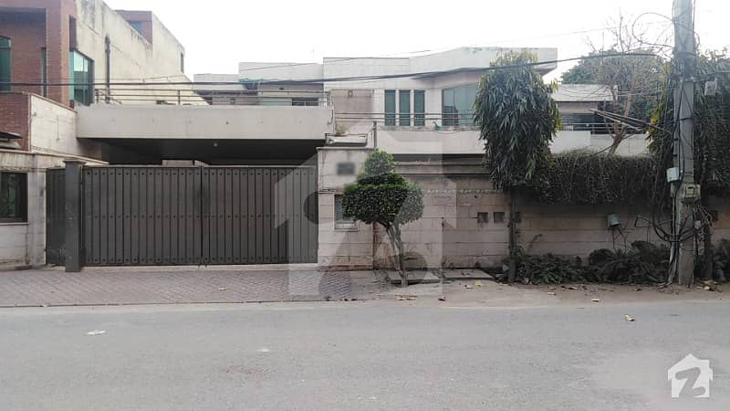 2 Kanal Double Storey House For Rent With 2 Kanal Parking Space In G1 Block Of Johar Town Phase 1 Lahore