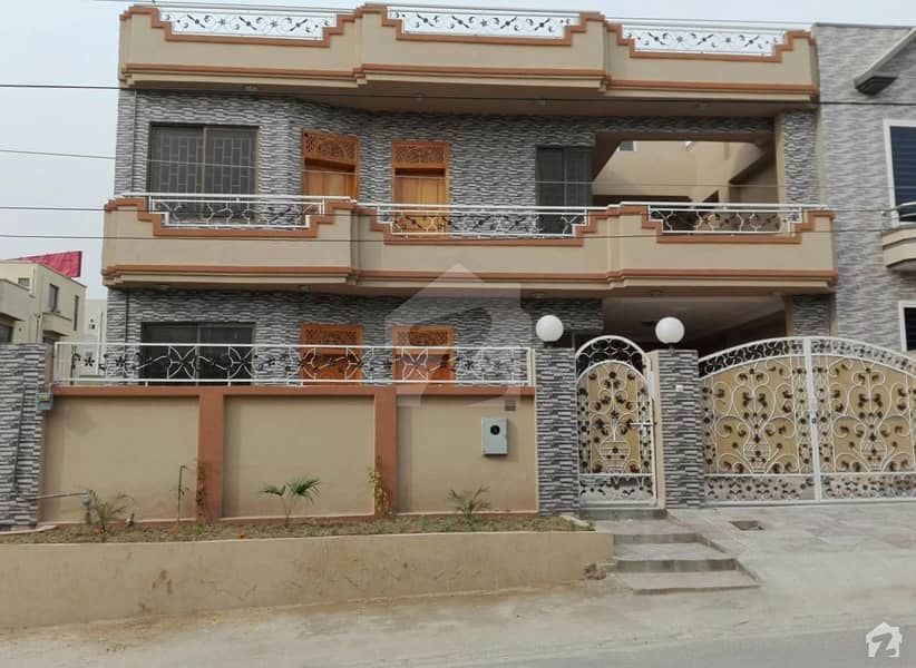 پی ڈبلیو ڈی ہاؤسنگ سکیم اسلام آباد میں 6 کمروں کا 12 مرلہ مکان 1.9 کروڑ میں برائے فروخت۔