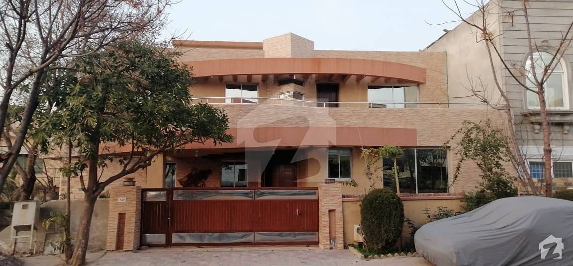 Street End Corner House Available For Sale In Bahria Town Phase 7
