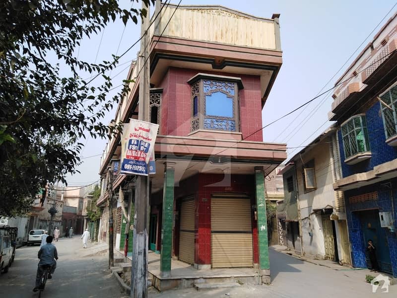 فقیر آباد روڈ پشاور میں 4 مرلہ عمارت 2 کروڑ میں برائے فروخت۔