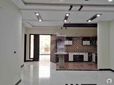 Independent Leased Brand New 240 Square Yards 6 Bedroom 2 Unit Bungalow Is Available For Sale At GulistaneJauhar Block 14 Independent Leased Brand New 240 Square Yards 6 Bedroom 2 Unit Bungalow Is Available For Sale At GulistaneJauhar Block 14