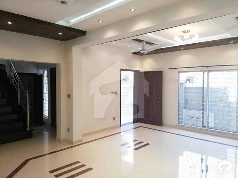 5 Marla Double storey House for Rent in AA Block Bahria Town Lahore