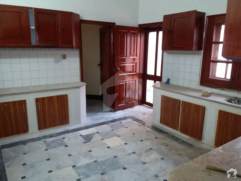 Good Location House Available For Rent