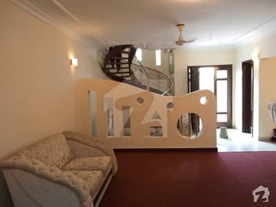 Lower Portion Is Available For Rent In Defence Phase 1 Lower Portion Is Available For Rent In Defence Phase 1