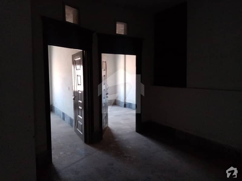 Triple Storey Beautiful Commercial Building First Floor Flat Available For Rent At Shah Din Road Okara