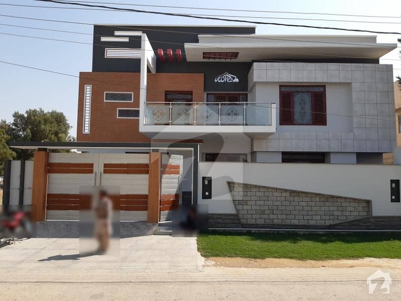 600 Sqyd House For Sale