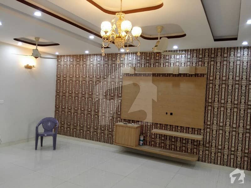 اسٹیٹ لائف ہاؤسنگ سوسائٹی لاہور میں 3 کمروں کا 5 مرلہ مکان 1 کروڑ میں برائے فروخت۔