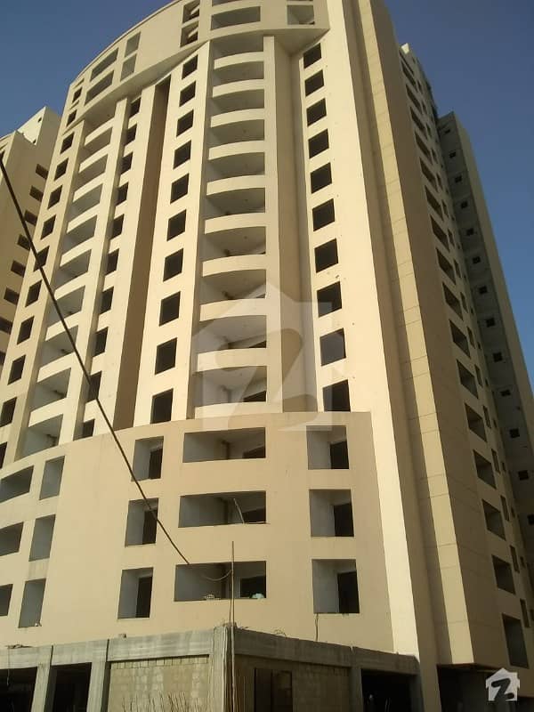 یونیورسٹی روڈ کراچی میں 2 کمروں کا 5 مرلہ فلیٹ 85 لاکھ میں برائے فروخت۔