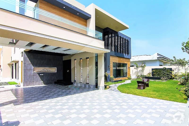 State Of The Art Modern Design 2 Kanal Bungalow For Sale