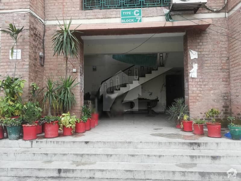 Ground Floor Flat For Sale In Pha Colony Uet Lahore