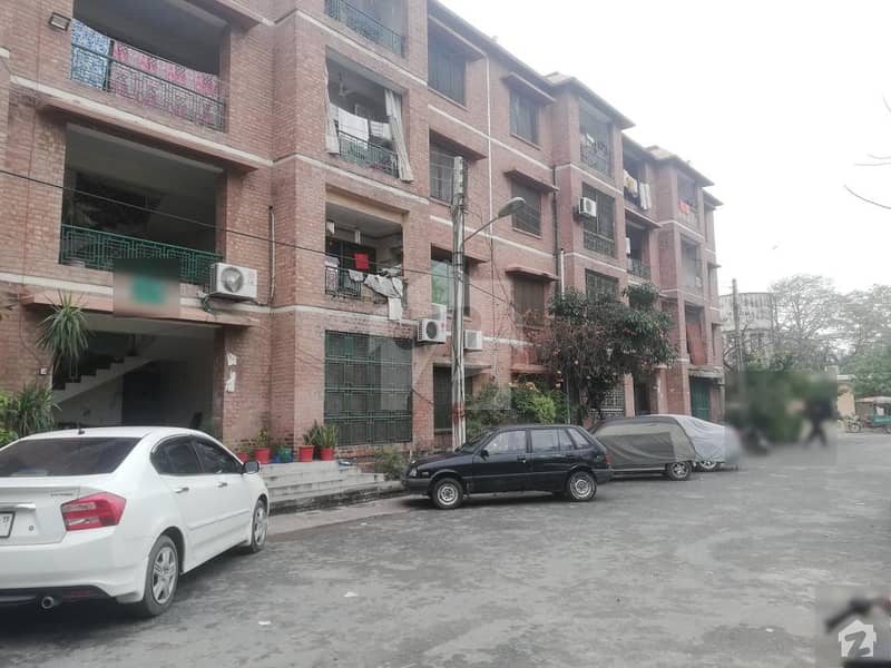 First Floor Flat For Sale In Pha Colony Uet Lahore