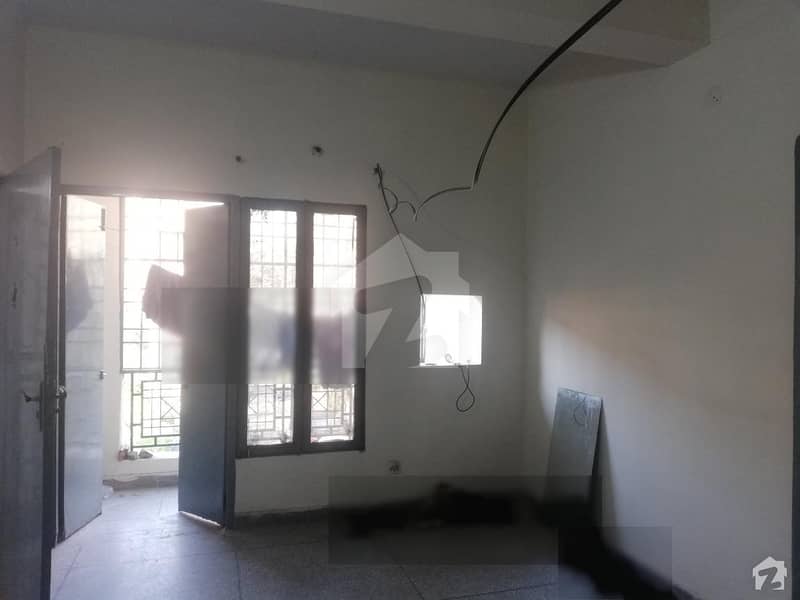 First Floor Flat For Sale In Pha Colony Uet Lahore