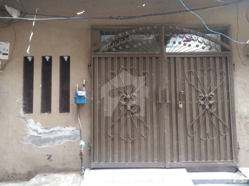 مرغزار آفیسرز کالونی لاہور میں 4 کمروں کا 3 مرلہ مکان 55 لاکھ میں برائے فروخت۔
