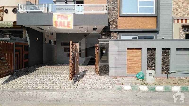 11 Marla Brand New House For Sale In Sukh Chayn Garden Lahore