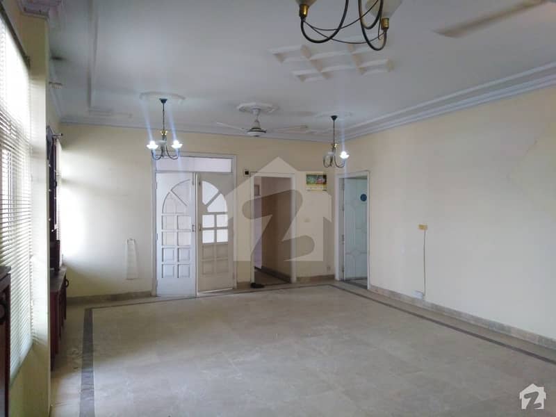 West Open 2nd Floor Flat Is Available For Sale