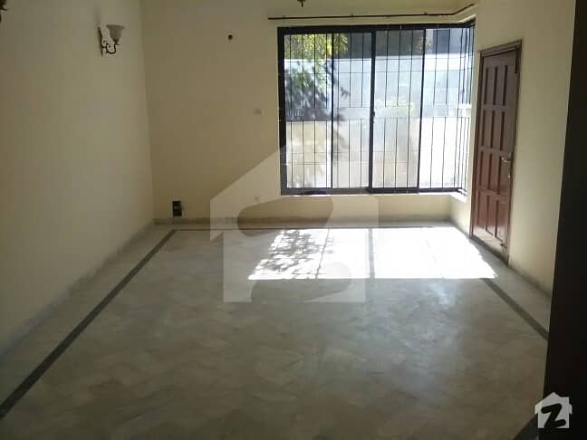 F-11 One Unit House 4 Bedrooms For Sale At Ideal Location