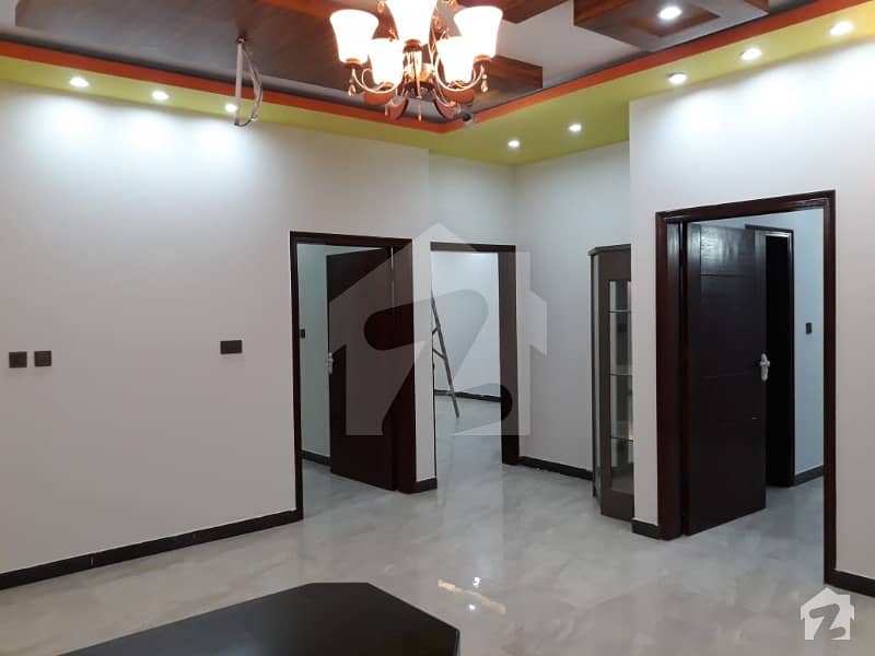 ڈی ایچ اے فیز 2 ڈی ایچ اے کراچی میں 5 کمروں کا 2 کنال مکان 13.5 کروڑ میں برائے فروخت۔
