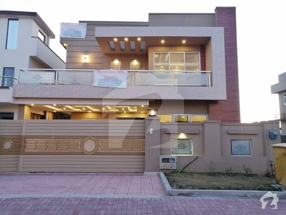 بحریہ ٹاؤن فیز 8 بحریہ ٹاؤن راولپنڈی راولپنڈی میں 5 کمروں کا 10 مرلہ مکان 2.15 کروڑ میں برائے فروخت۔