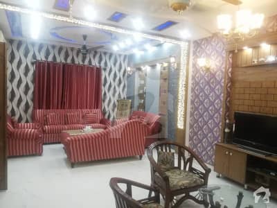 بخش ٹاؤن لاہور میں 4 کمروں کا 10 مرلہ مکان 1.4 کروڑ میں برائے فروخت۔