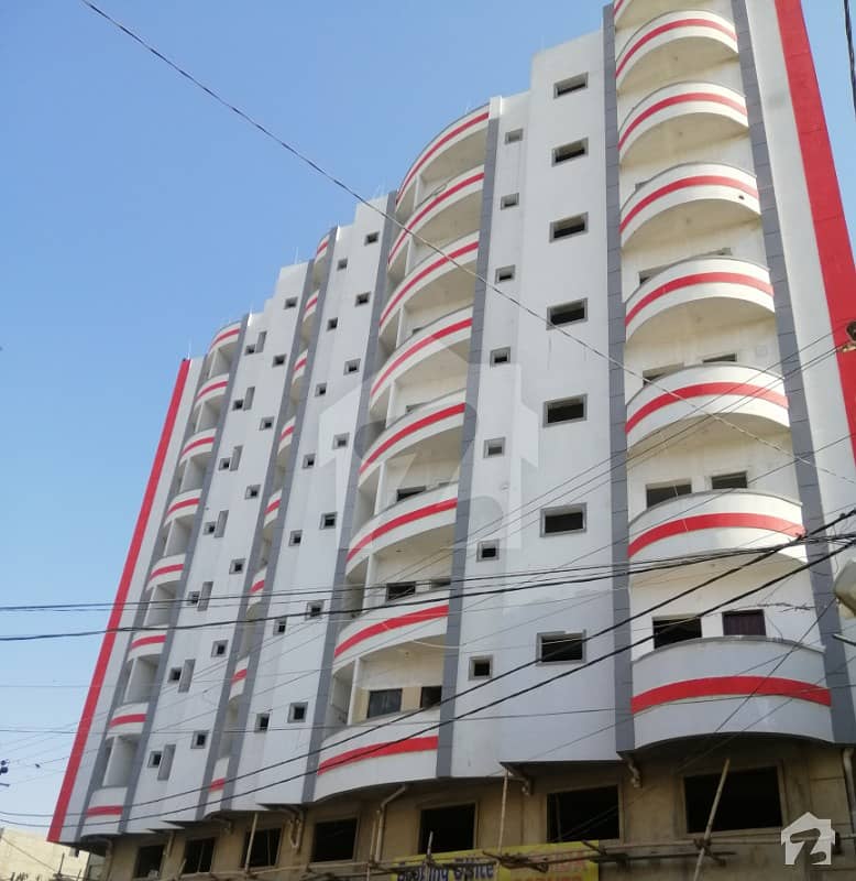 ناظم آباد کراچی میں 1 کمرے کا 2 مرلہ فلیٹ 19 لاکھ میں برائے فروخت۔