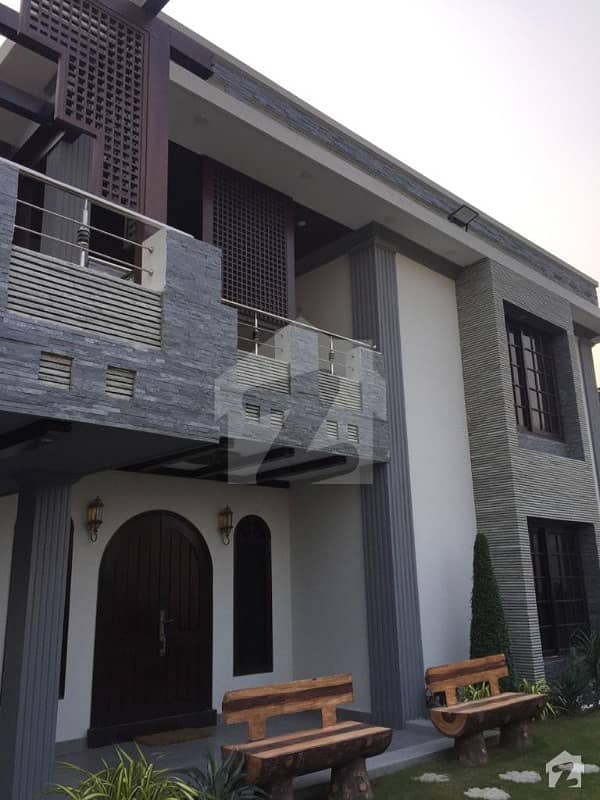 500 Sq Yd Brand New Bungalow For Sale