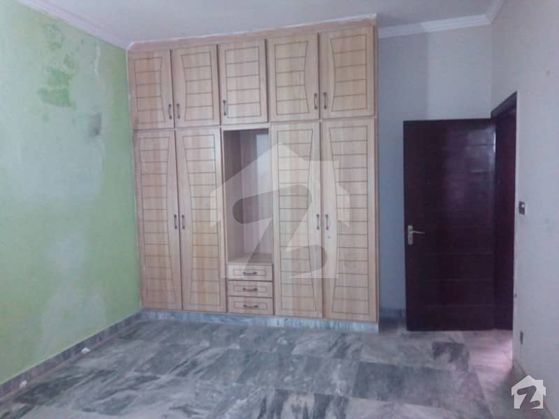 Green Avenue Bachelor Lady Worker 1 Bed TV Lounge Rent 16000