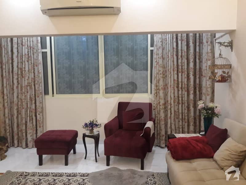 شبیر آباد سوسائٹی گلشنِ اقبال ٹاؤن کراچی میں 3 کمروں کا 8 مرلہ فلیٹ 3.6 کروڑ میں برائے فروخت۔