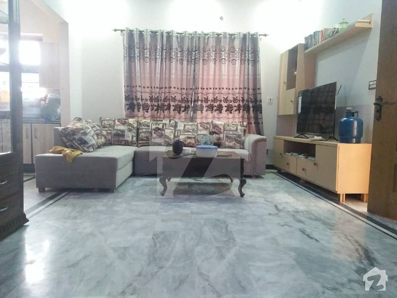 ڈیفنس روڈ راولپنڈی میں 4 کمروں کا 6 مرلہ مکان 97 لاکھ میں برائے فروخت۔